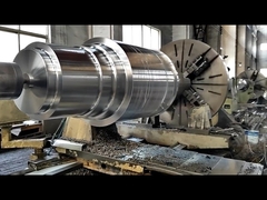 Procesador de tornos CNC de gran tamaño eje de cemento eje de triturador de grava eje de mina eje de rodadura eje de forma especial